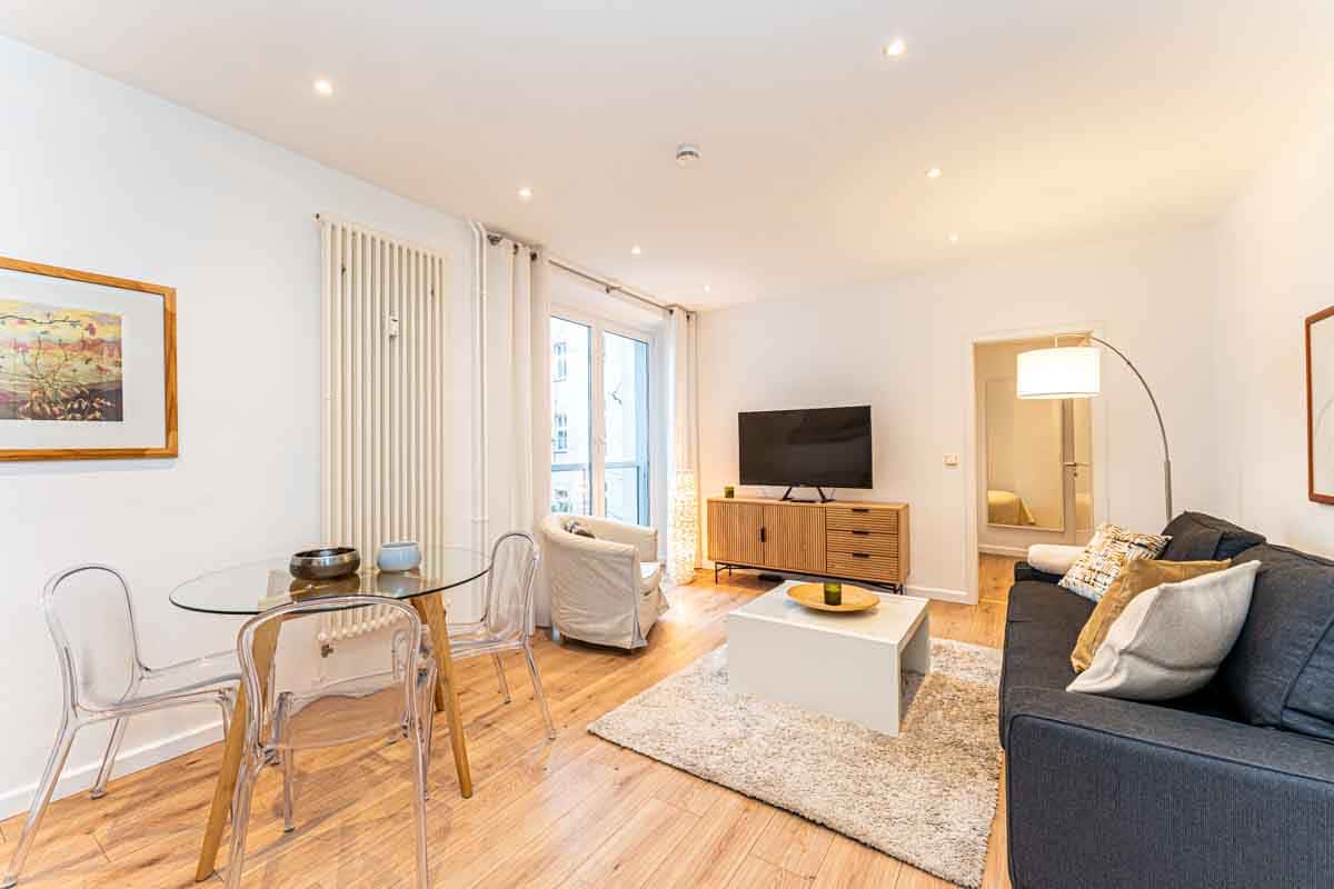 Perfect two room apartment -silent - prime location - Photo 2