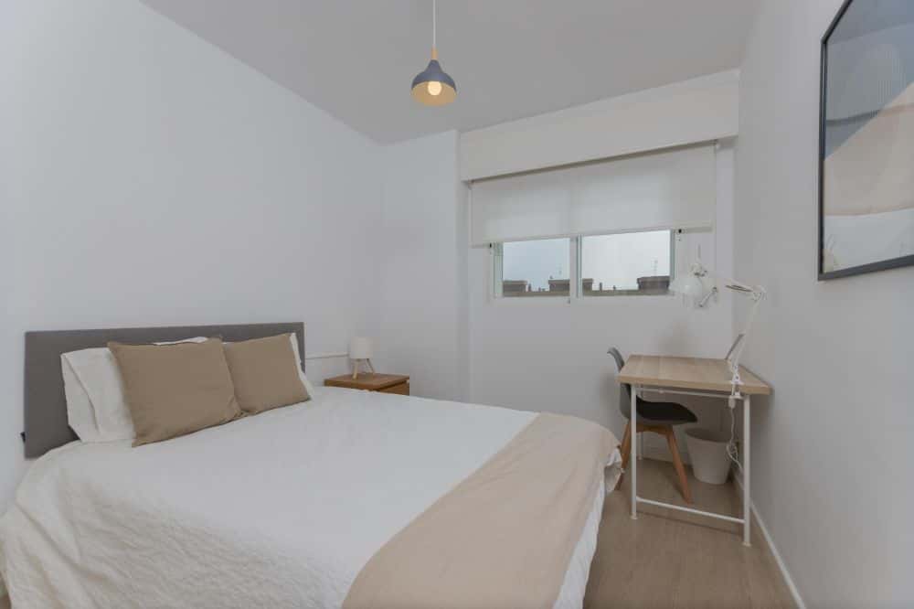 Luminosa habitación en Valencia