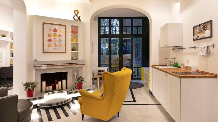 Listing photo thumbnail