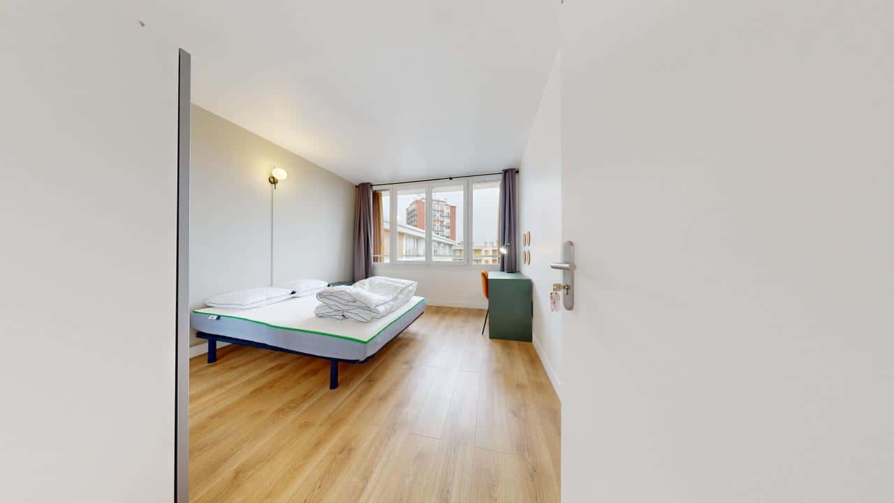 Pantin Colonel Fabien - Room S (4)