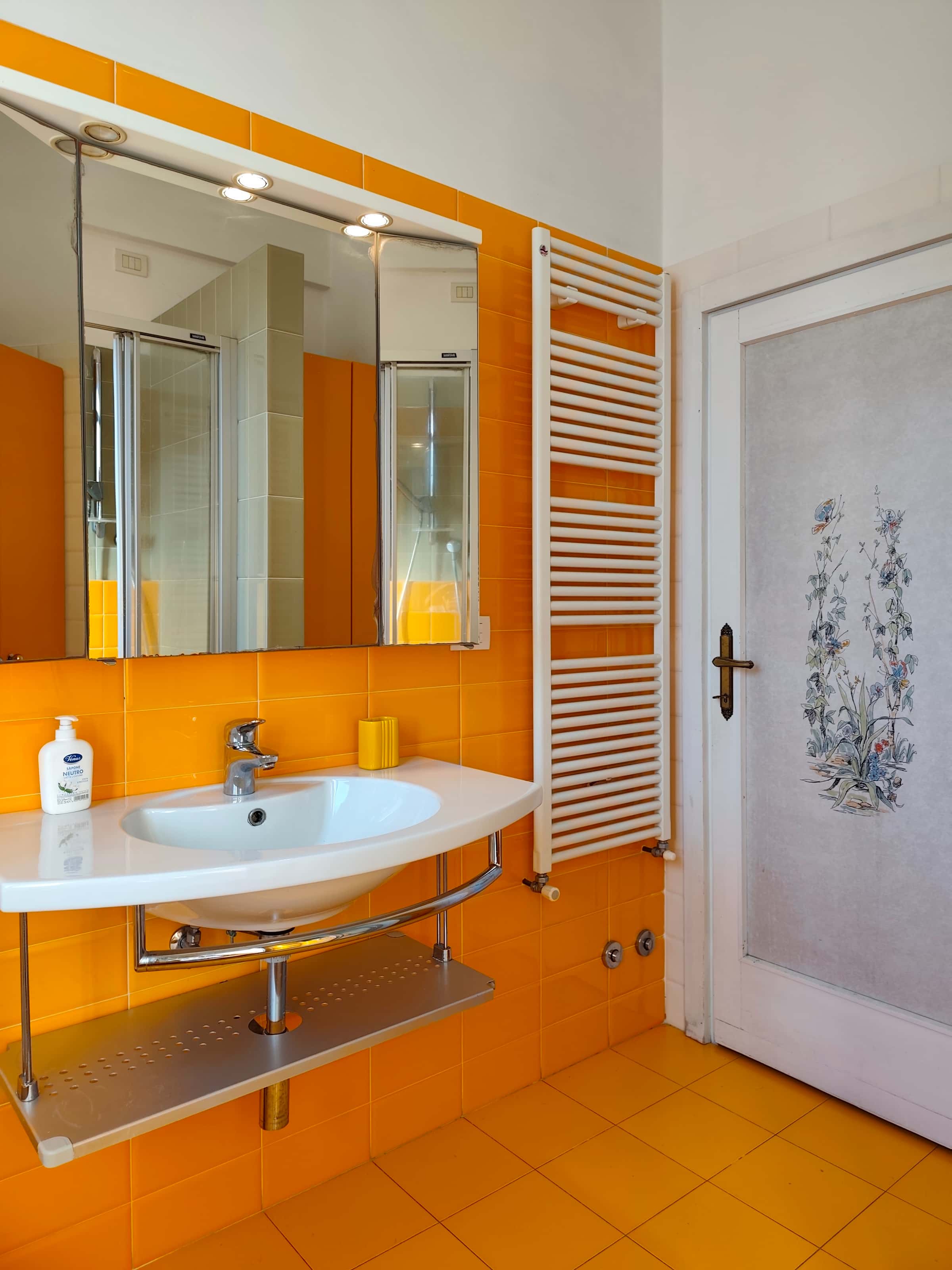 Appartamento in Via Silvestro Lega, Firenze di 90 m² con 2 camere