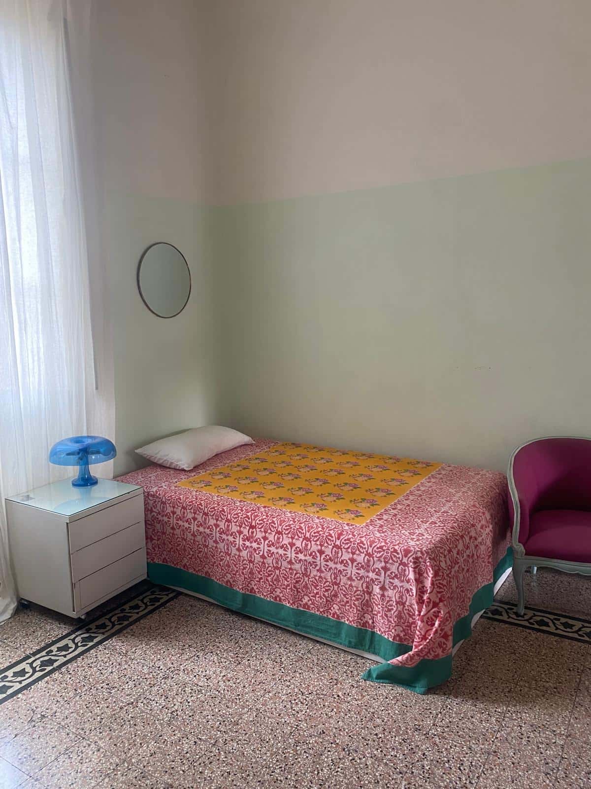 Stanza in Via Carlo Pisacane, Roma di 120 m² con 4 camere