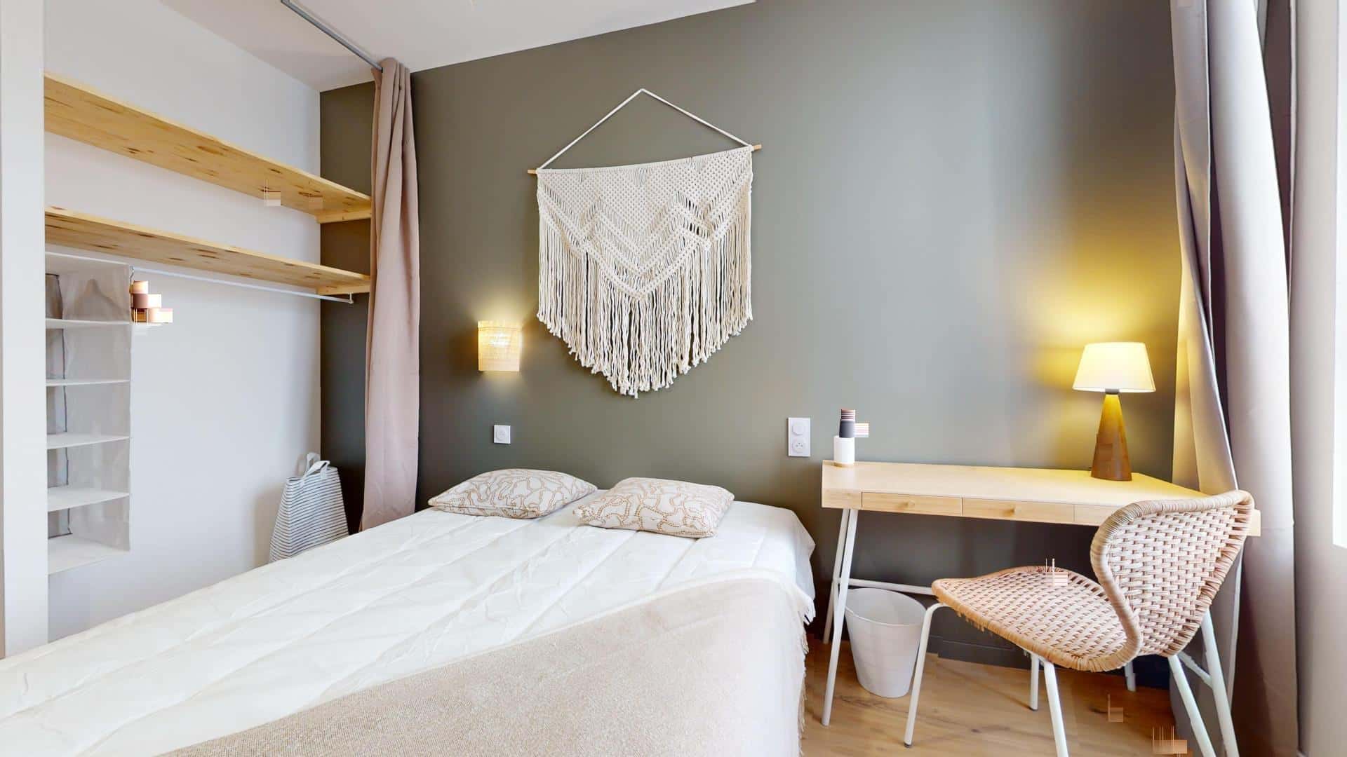 Chambre 1 - COMMANDANT MARCHAND MONTCHAT