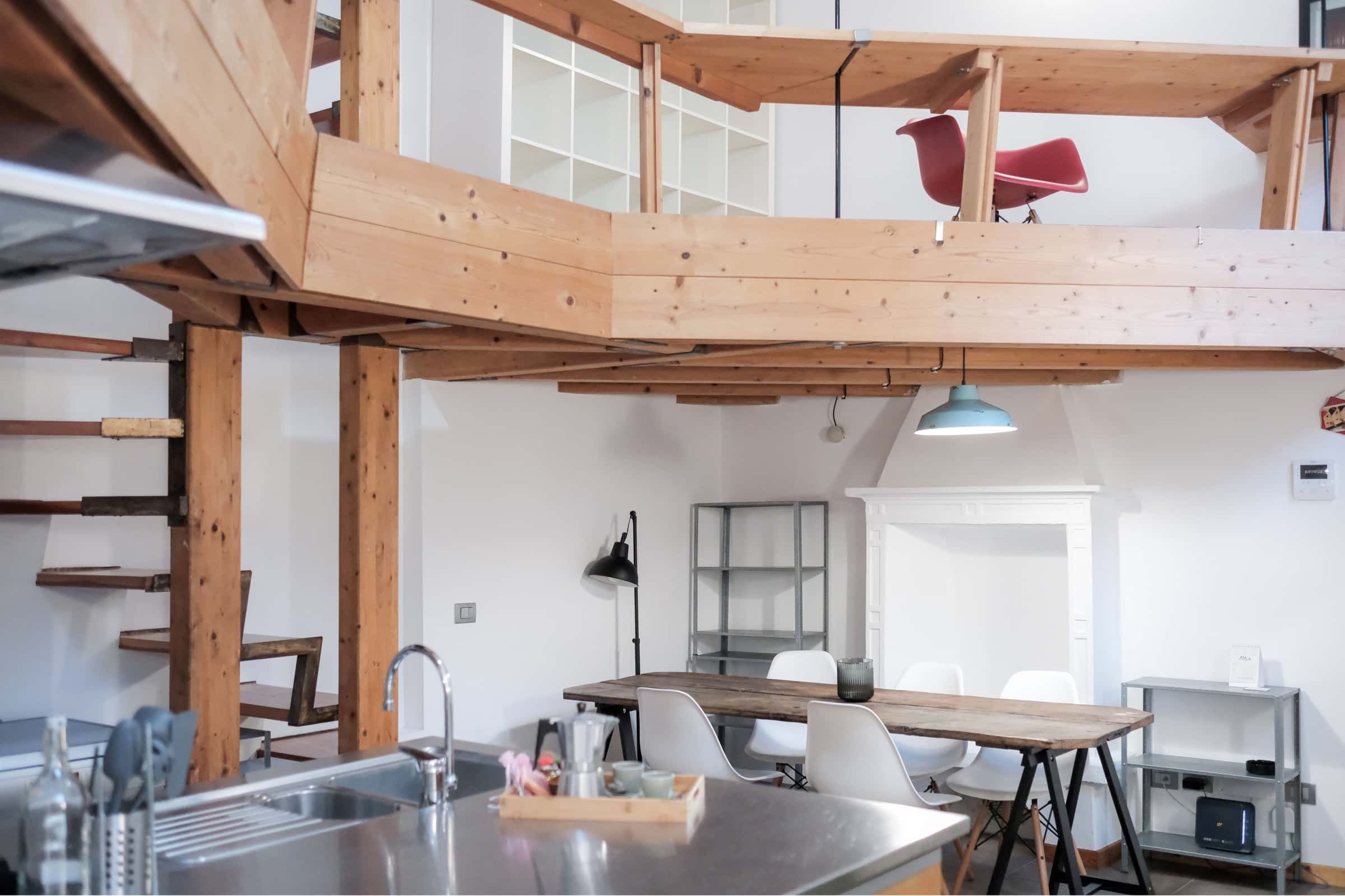 Spacious apartment district Isola, Milan