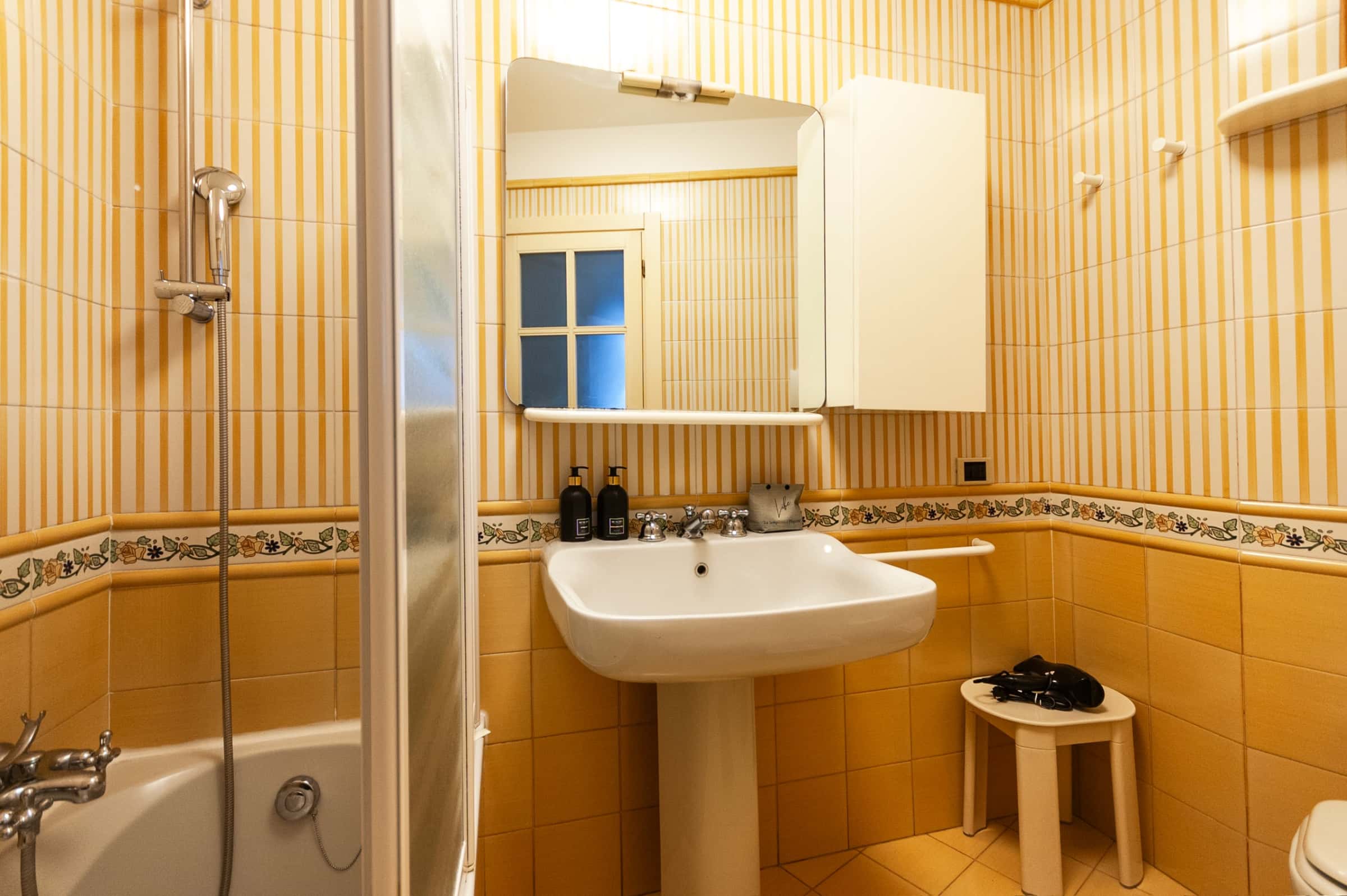 Apartment Milan, 4 beds — photo 6