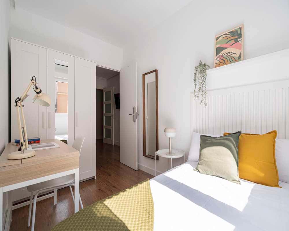 Habitación individual en la Calle Andres Mellado