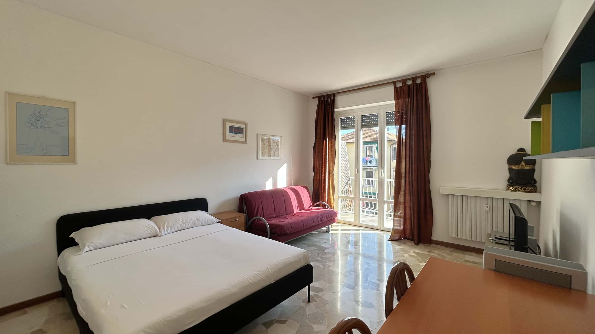 Appartamento in Via Desenzano - zona Bande Nere, Primaticcio