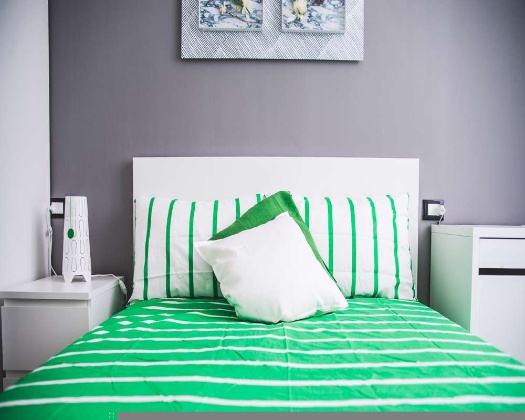 Listing photo thumbnail