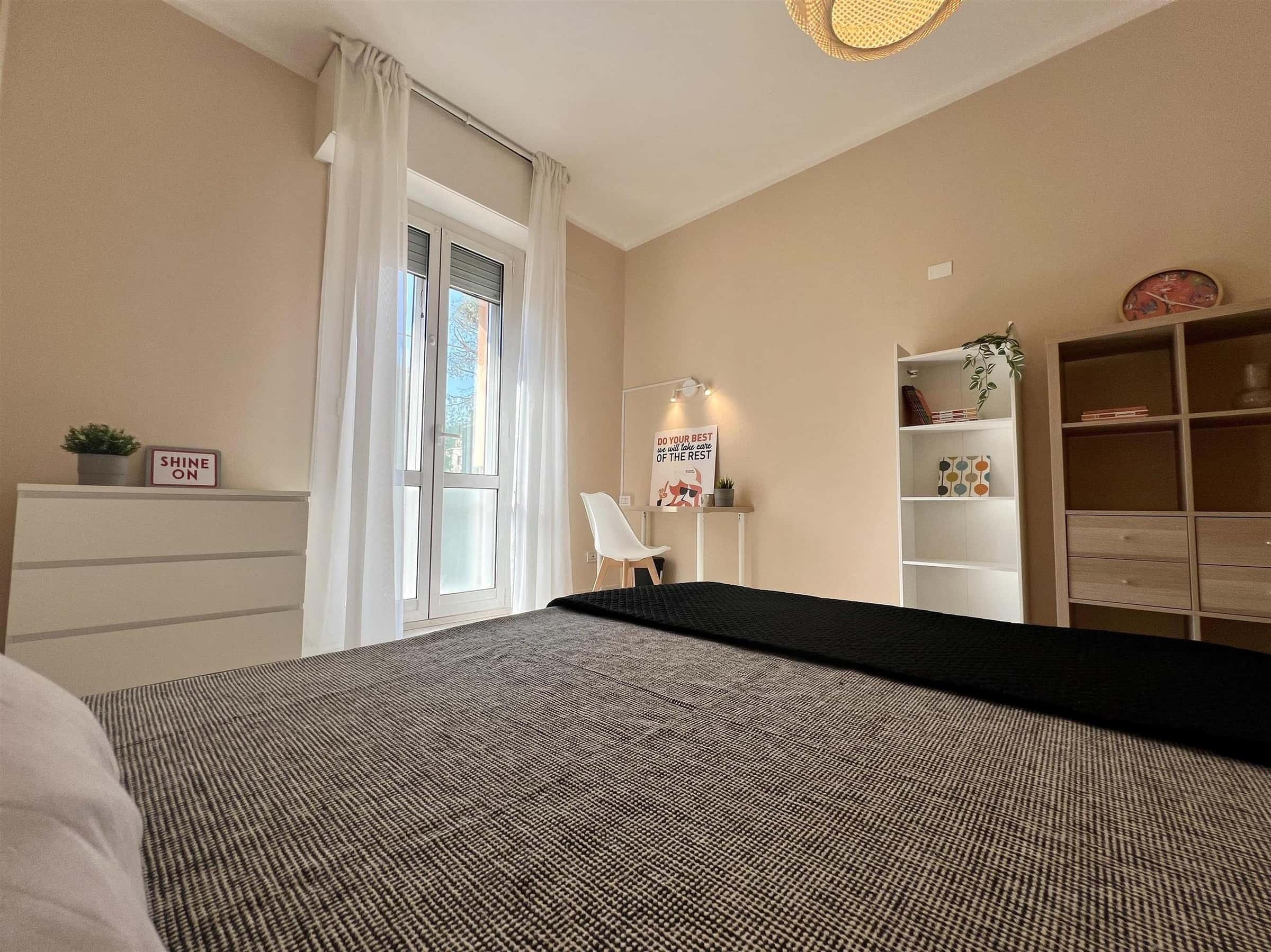 Single room Bologna, 3 beds — photo 2