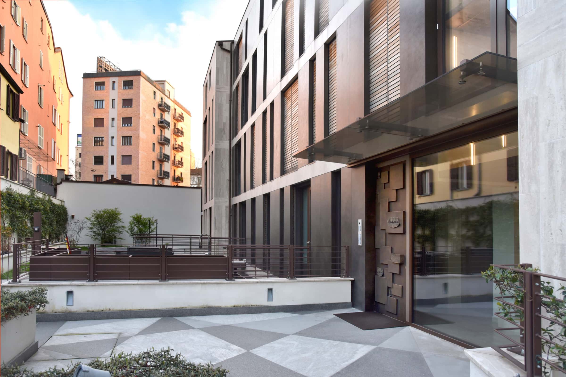 Attico in Via Alessio di Tocqueville, Milano di 55 m² con una camera