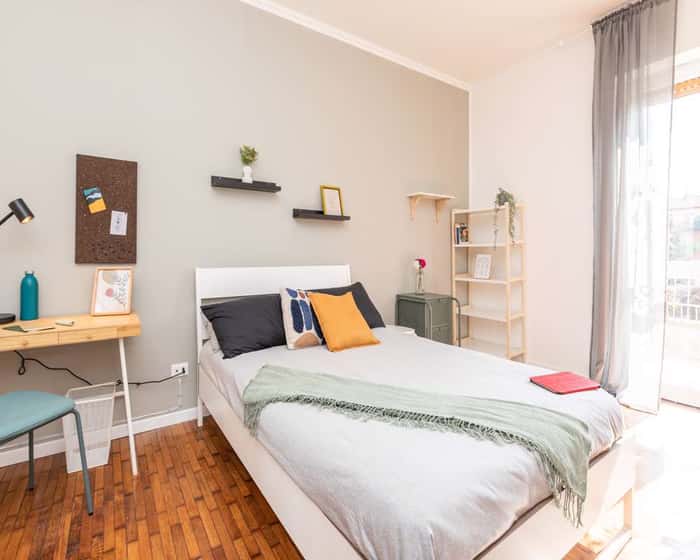 Listing photo thumbnail