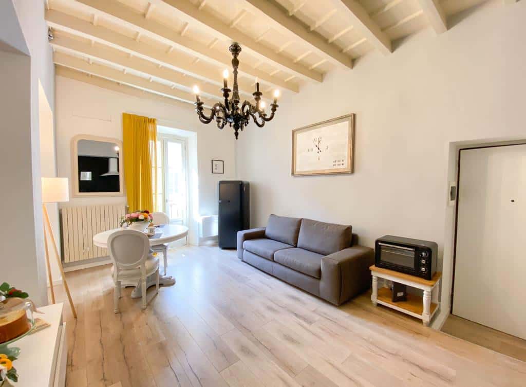 Apartment in Via San Giovanni Bosco, Monza for 79 m² with 1 bedroom