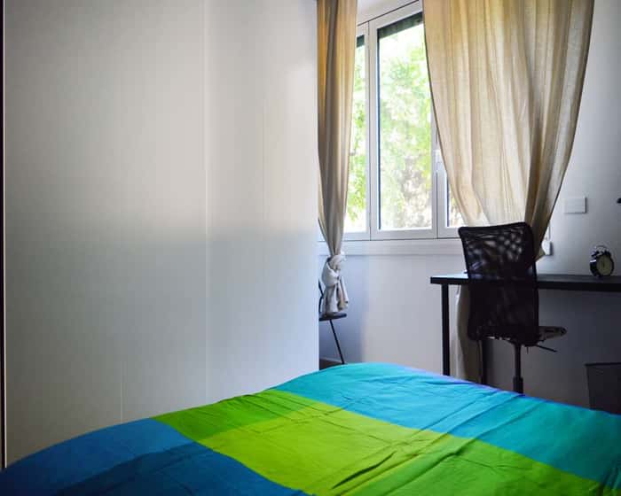 Listing photo thumbnail