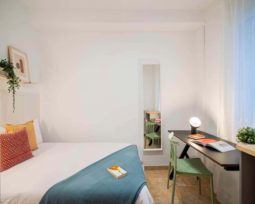 Habitación individual en la Calle de Bravo Murillo