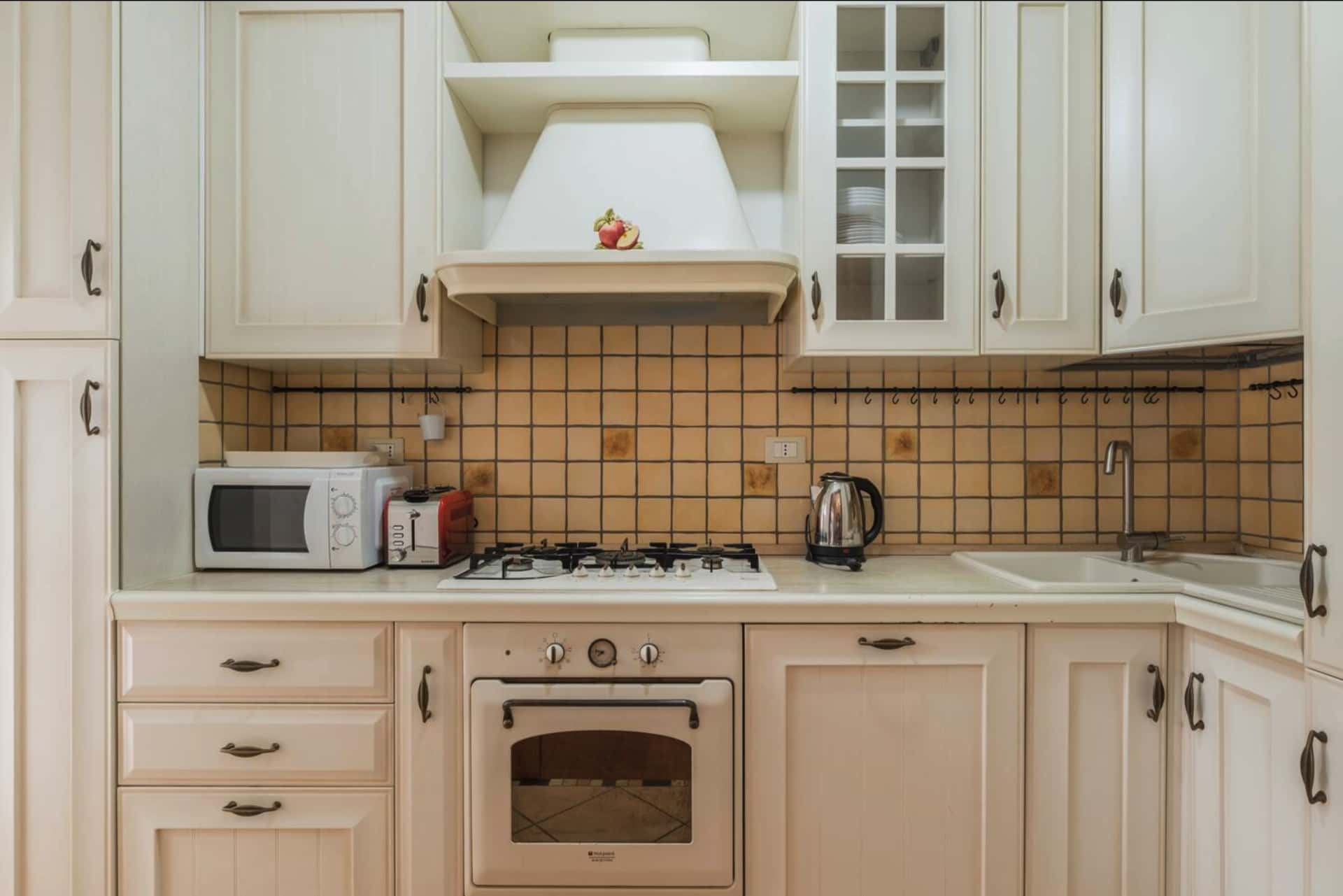 037 - T. Collatino - Bright Apt 2 Bedroom and balcony