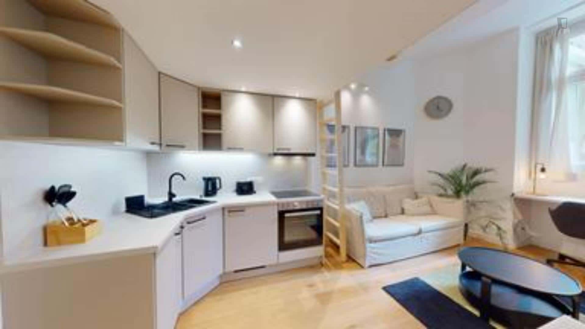 Apartment in Hallerstraße, Berlin for 28 m² - Photo 3