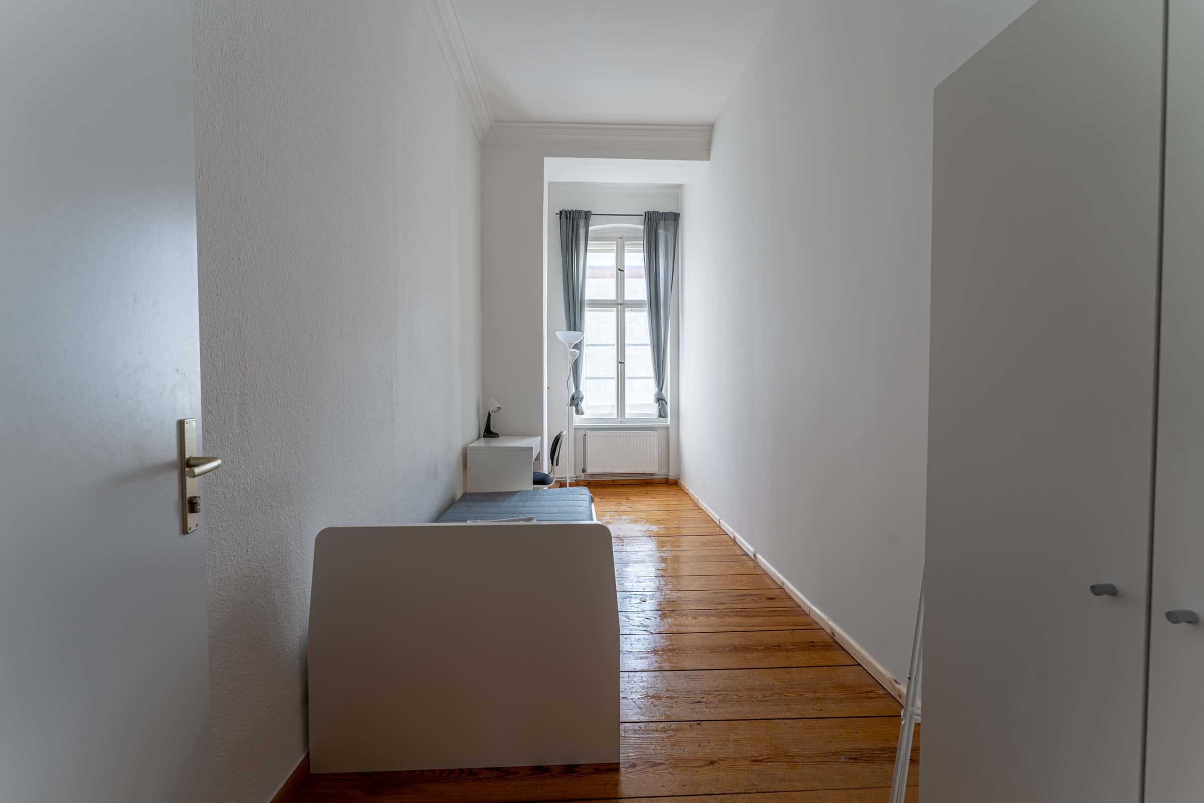 Kaiser-Friedrich-Straße - Room 4
