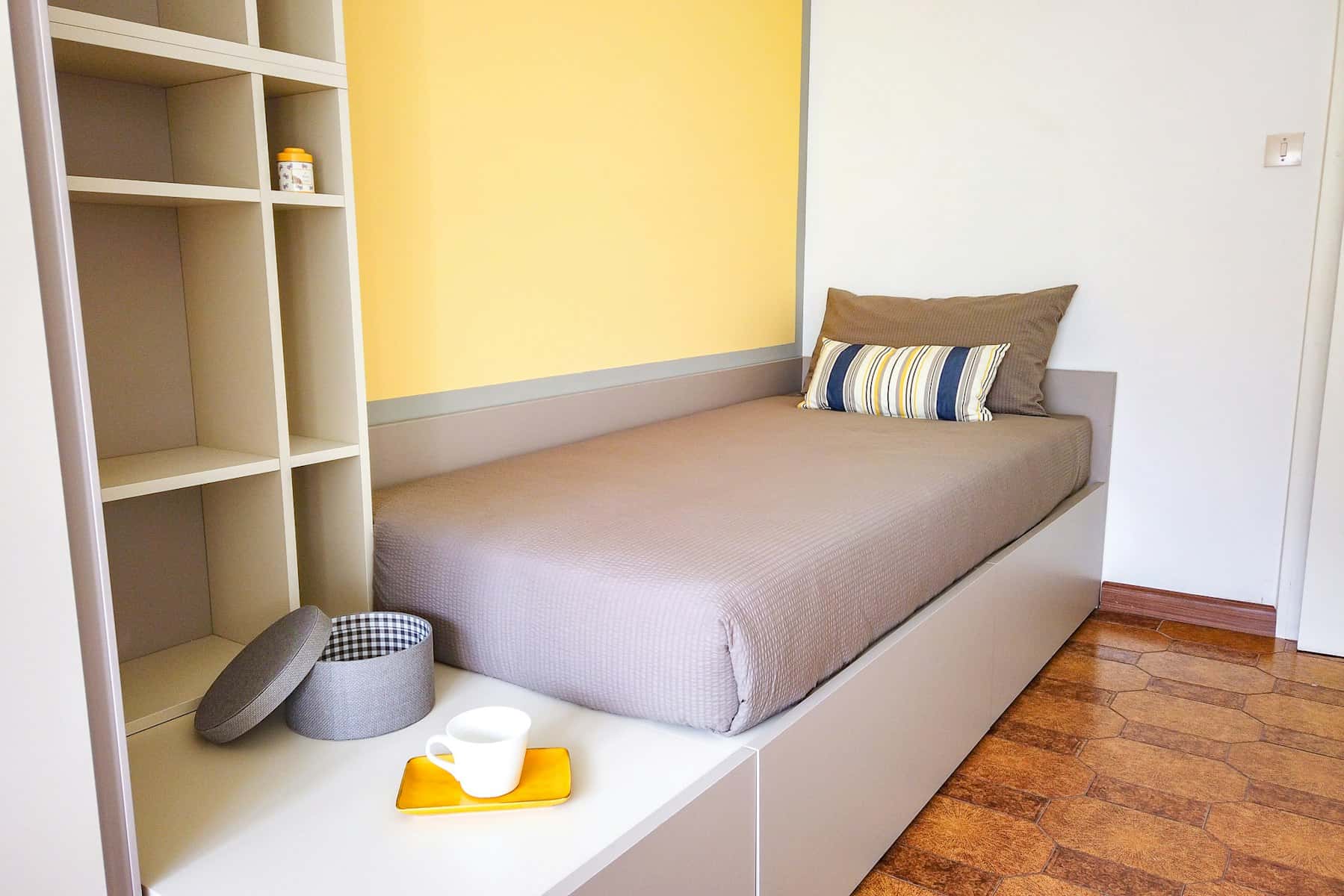 Chambre dans Viale degli Olmi, Trento pour 116 m² avec 4 chambres