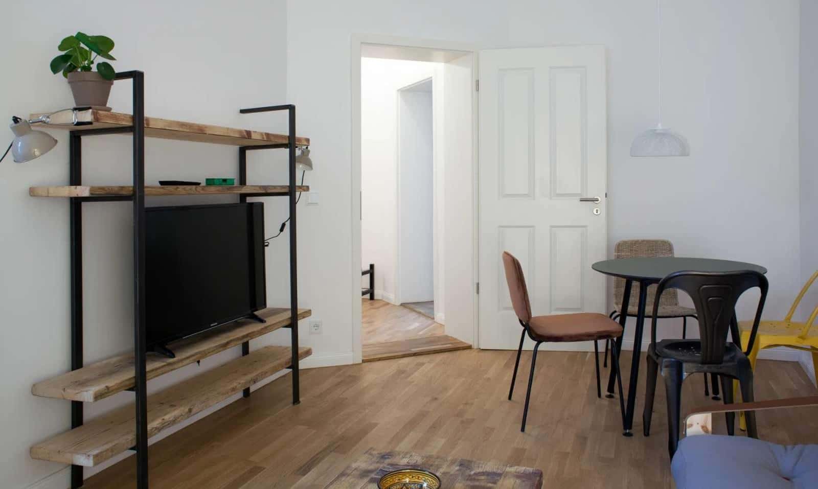 Studio for rent in Berlin, all bills included