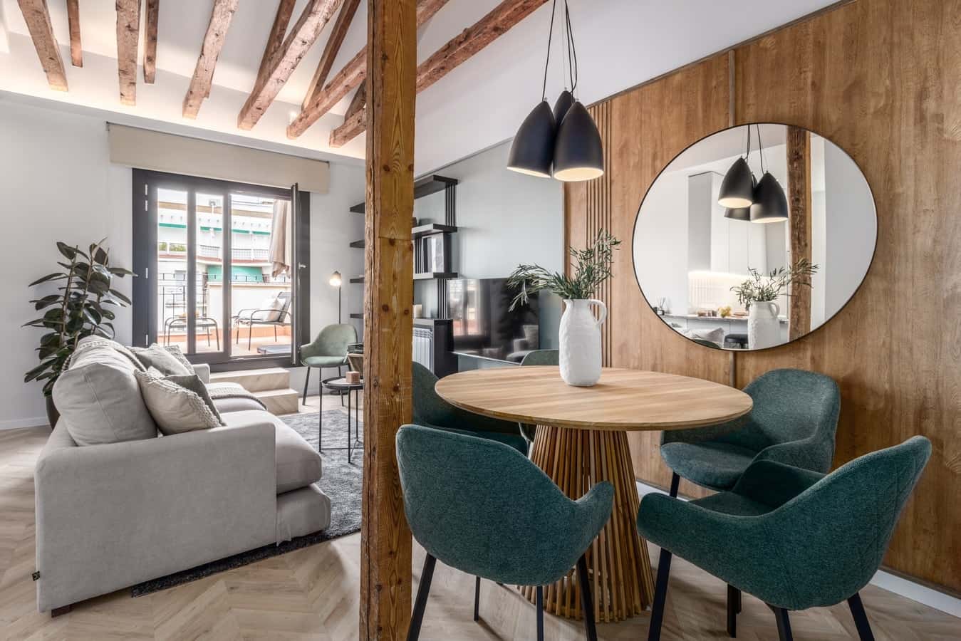 Ziggy - 3 bedrooms and terrace and balcony in Trafalgar