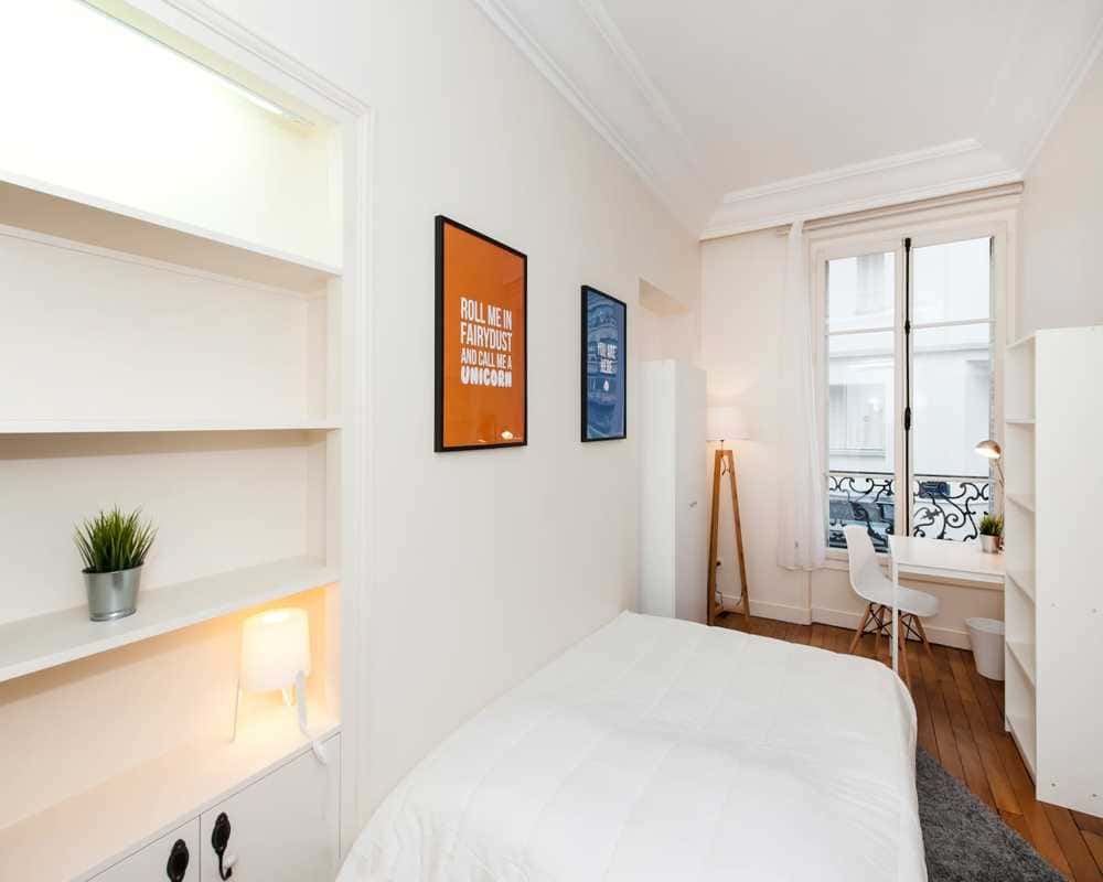 Chambre dans le rue du Renard