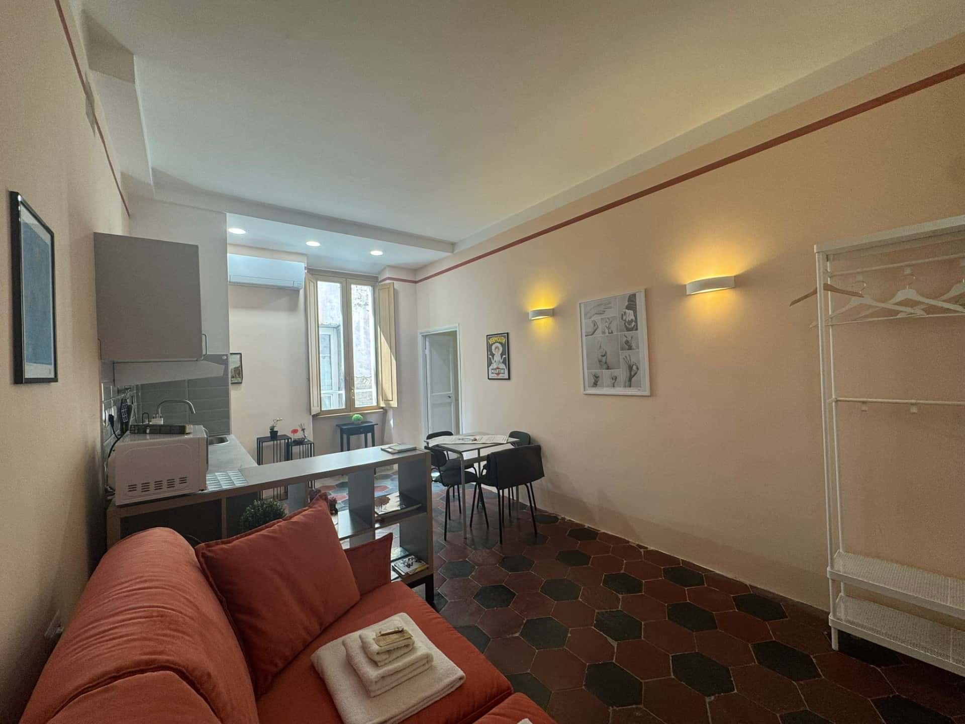 Apartment Rome, 1 bed — photo 10
