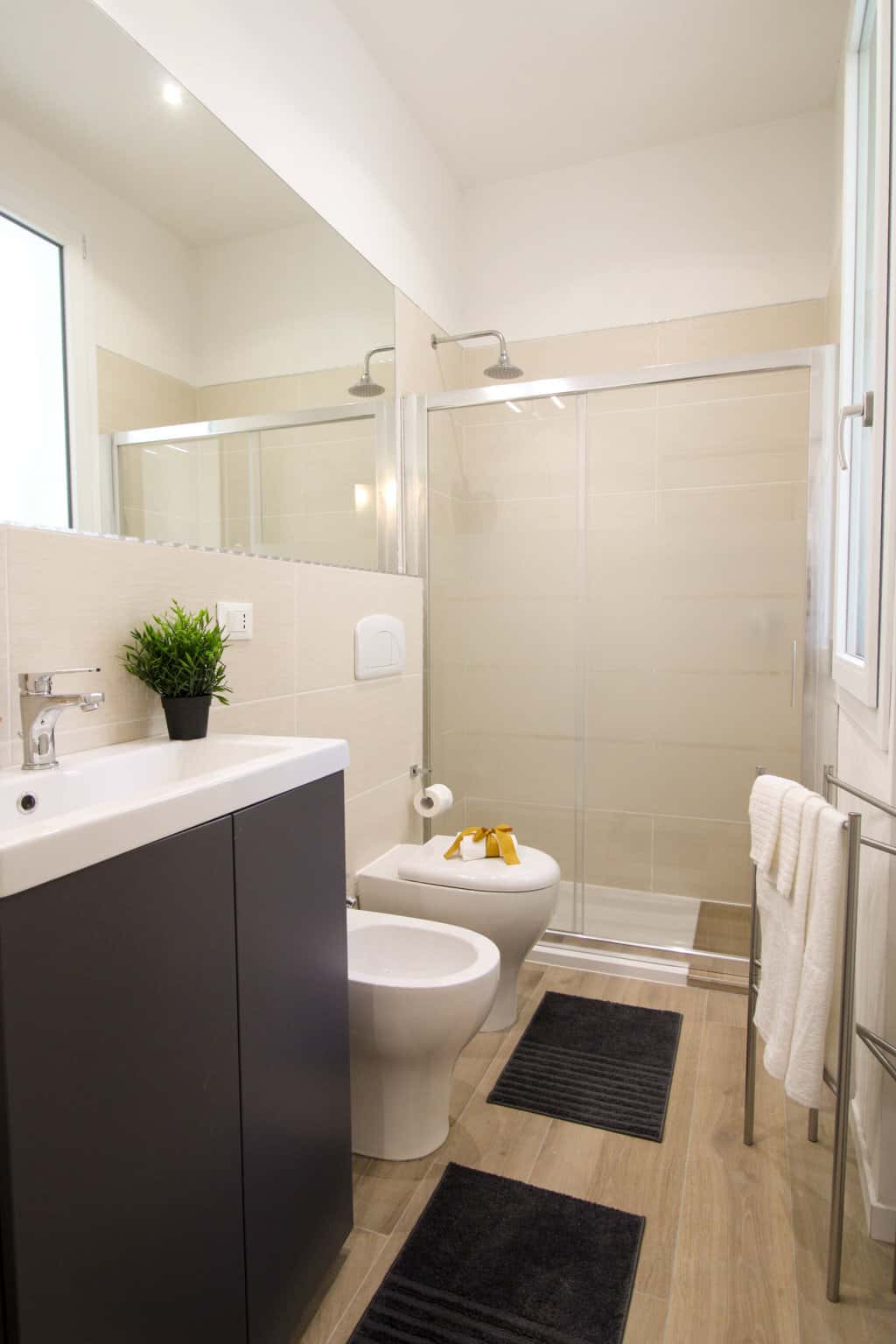 Via Menganti 8 - Stanza 43