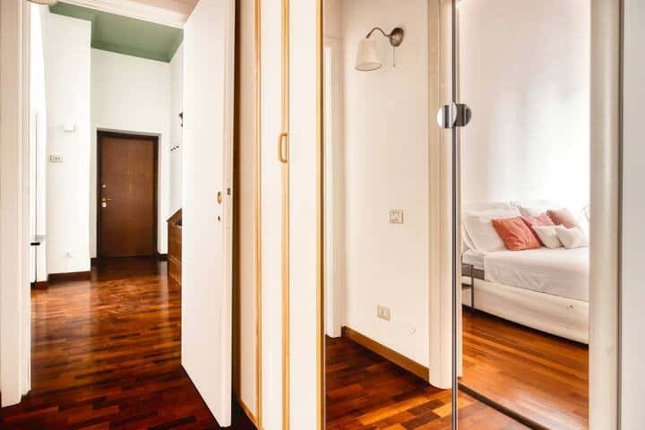 Apartment Milan, 1 bed — photo 4