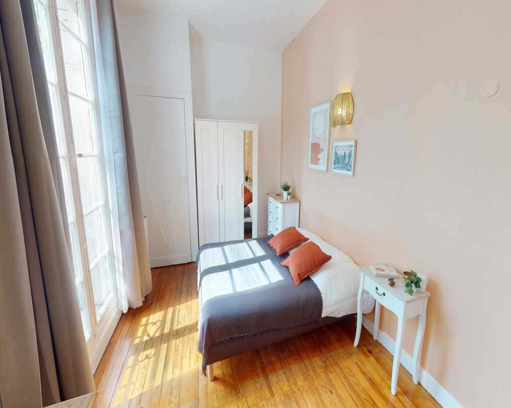 Chambre dans le Rue du Jardin public