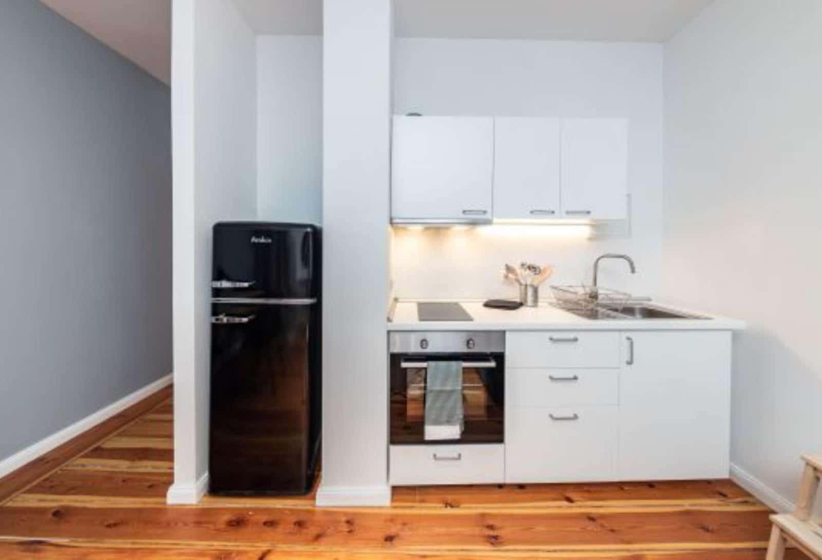2-bedroom apartment for rent in Berlin, bills included