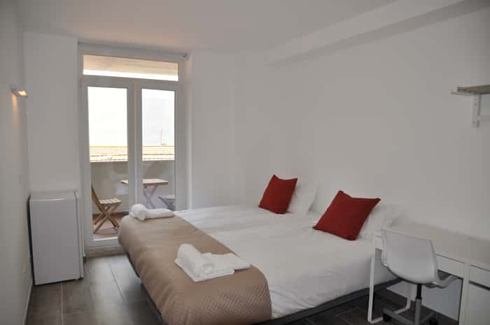 Listing photo thumbnail