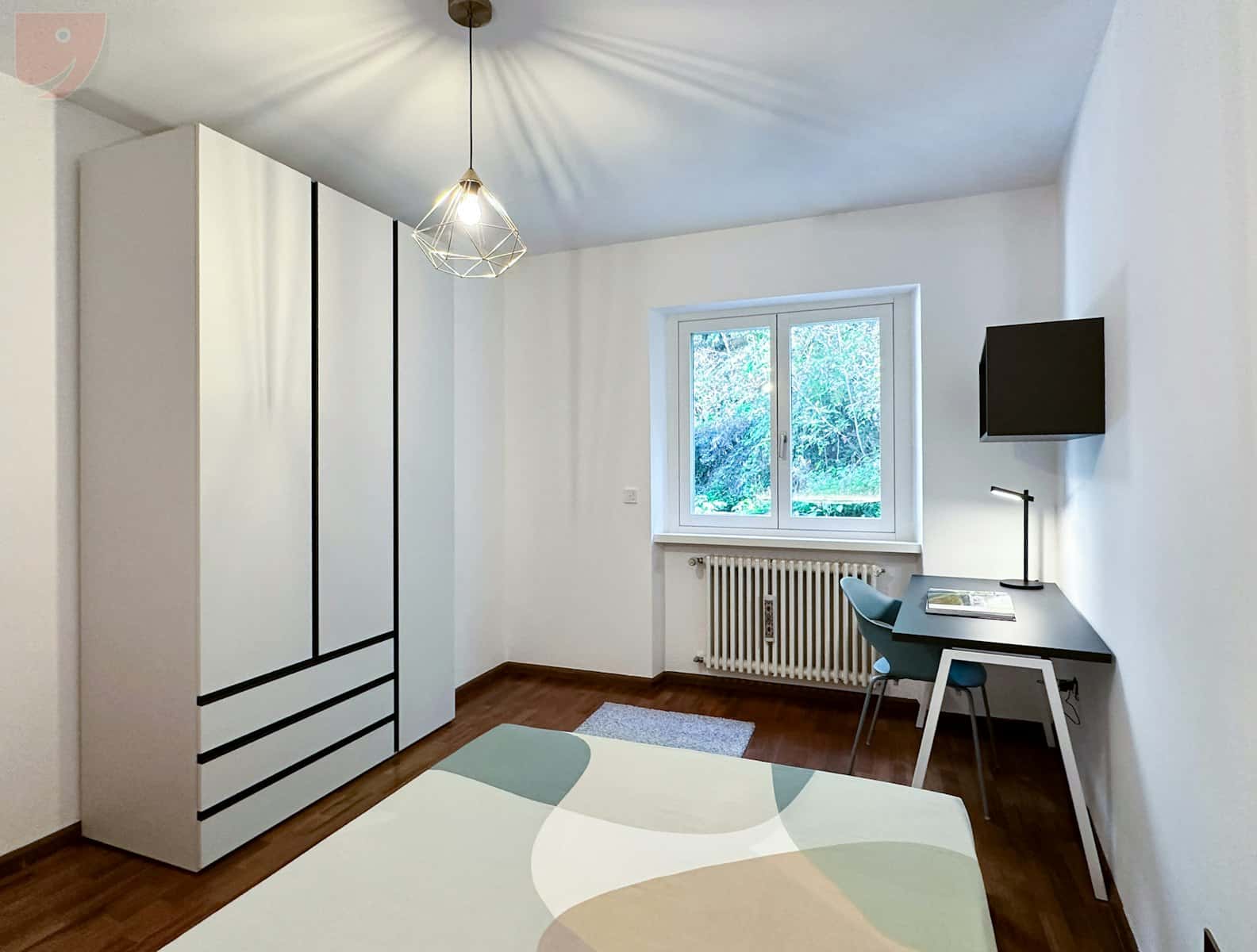 Quarto em Via della Malvasia, Trento para 143 m² com 4 quartos
