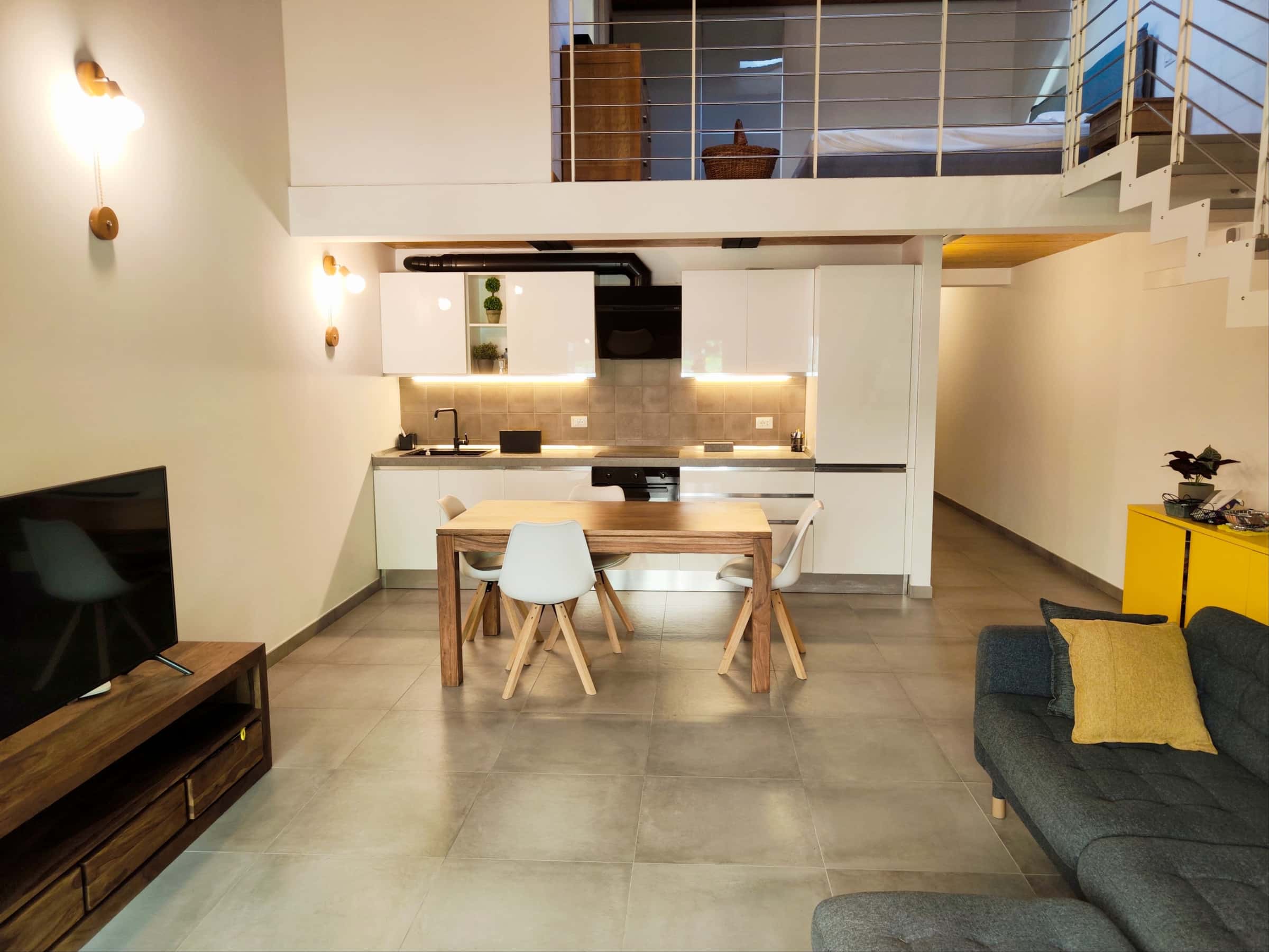 Apartamento em Via Oslavia, Bologna para 80 m² com 2 quartos