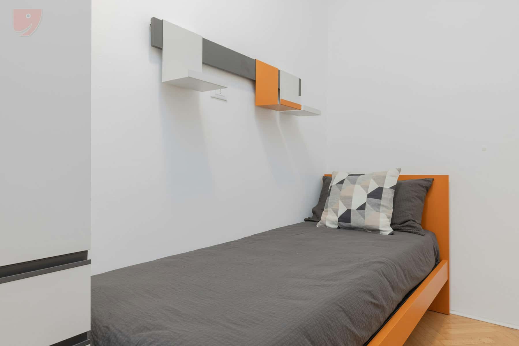 Chambre dans Via Guglielmo Marconi, Padova pour 80 m² avec 5 chambres