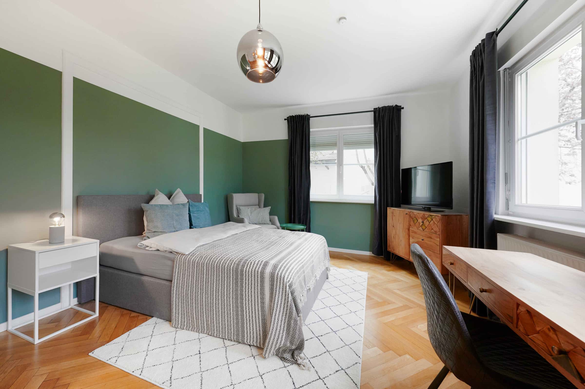 Stanza in Albert-Schäffle-Straße, Stuttgart di 107 m² con 4 camere