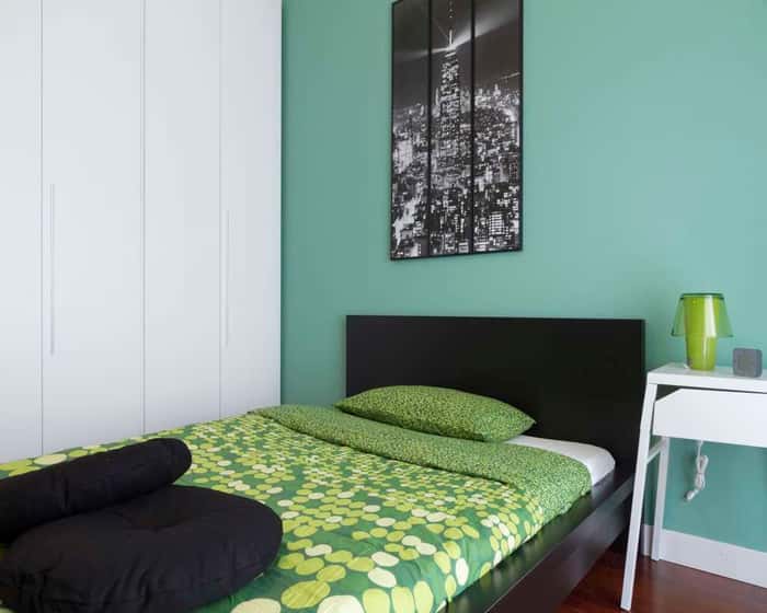 Listing photo thumbnail