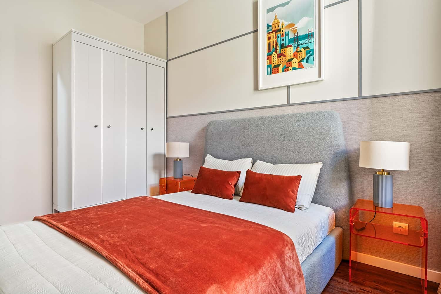 Room 10 - 83. Rua da Emenda 111 1