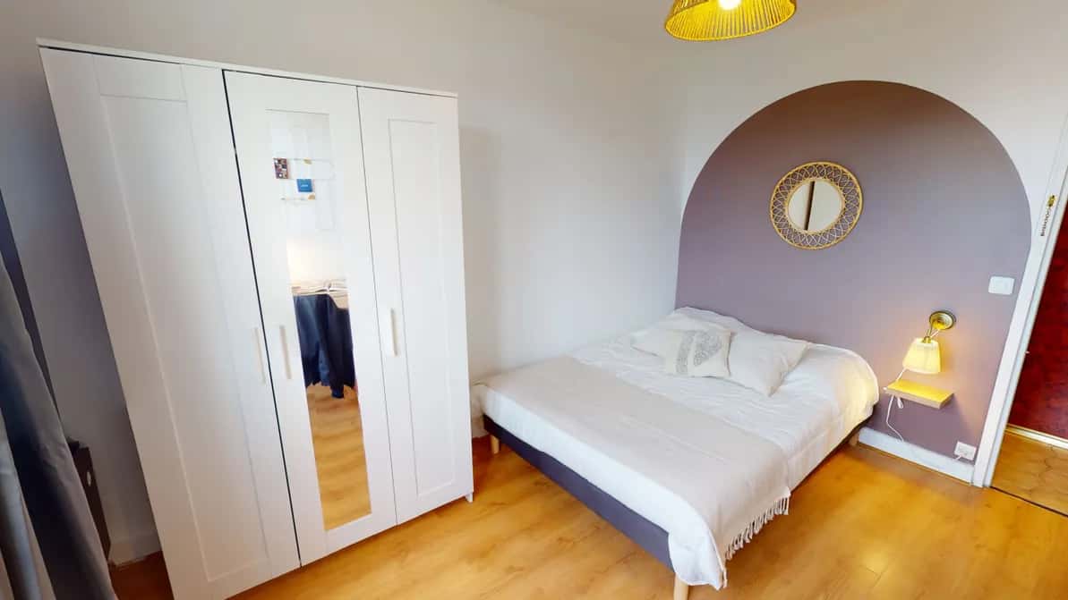 Habitación en Rue du Ménil, Asnières-sur-Seine para 84 m² con 4 dormitorios