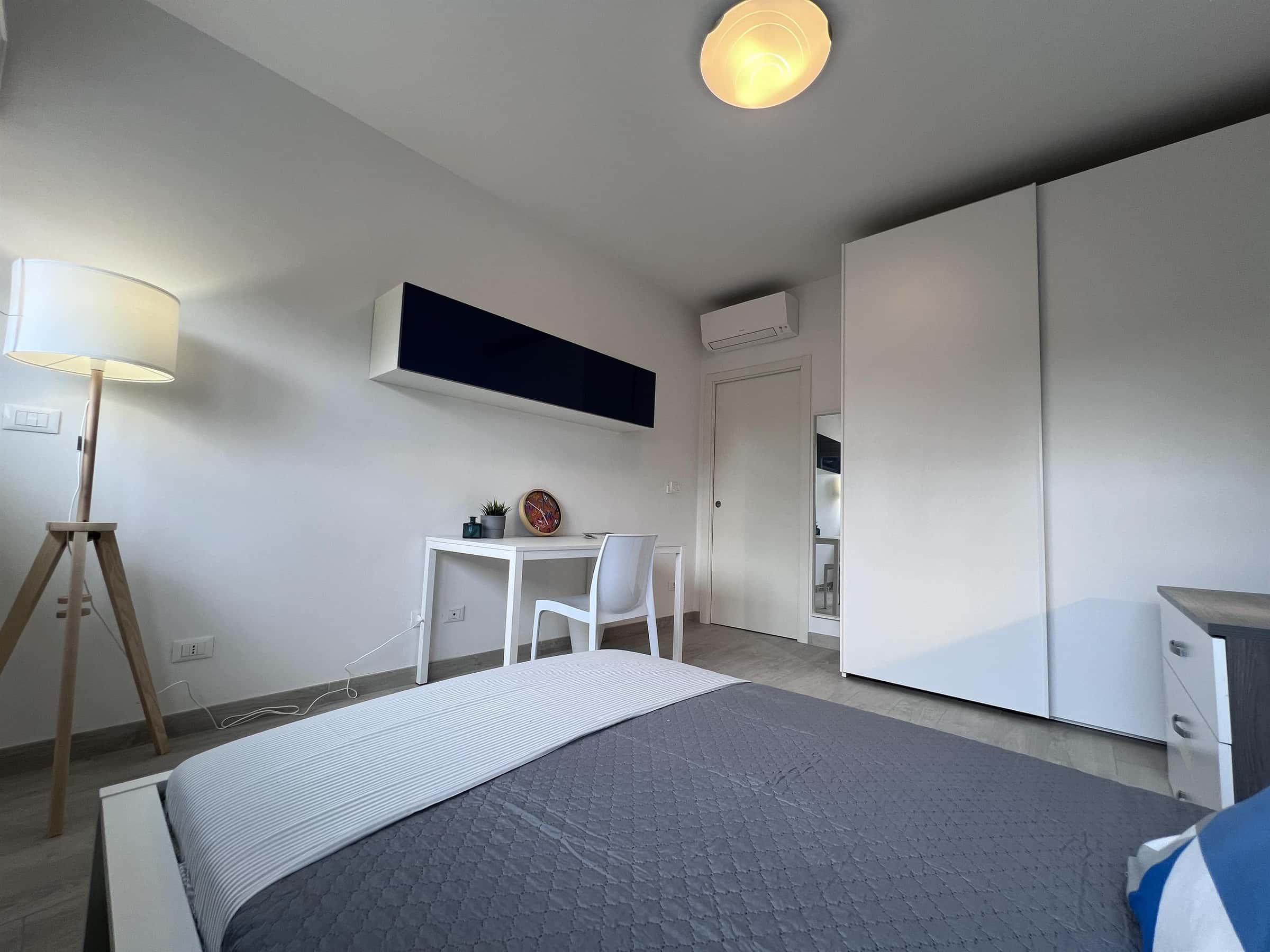 Single room Bologna, 4 beds — photo 5