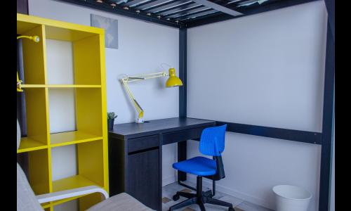 Listing photo thumbnail