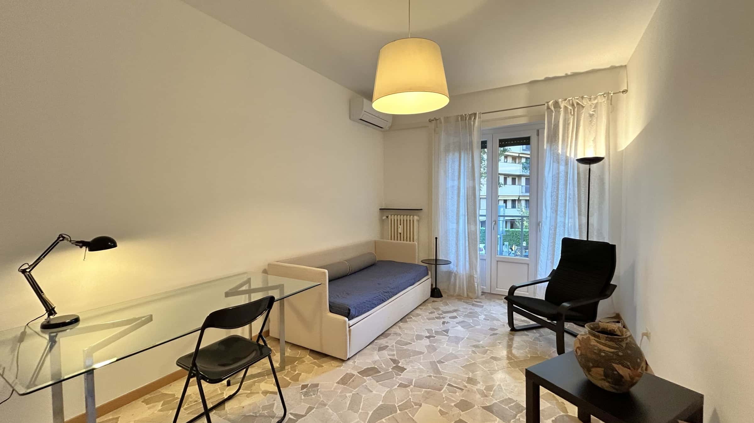 Appartamento in Viale Bacchiglione, Milano