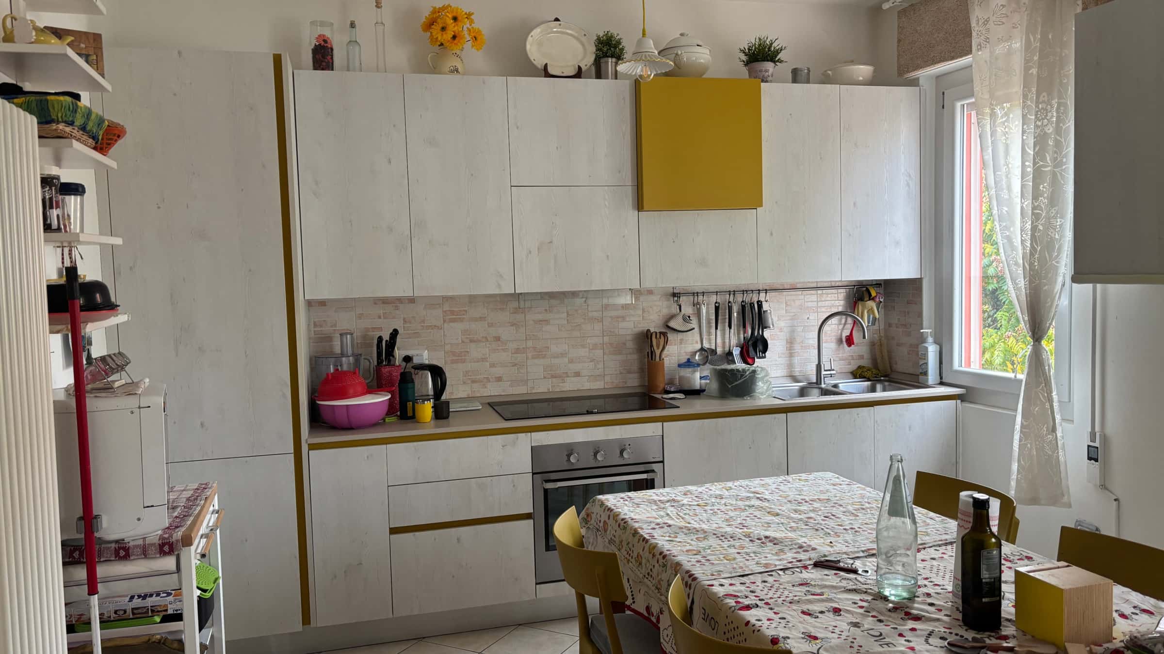 Stanza 2 in Via della Repubblica, Brescello di 90 m² con 2 camere