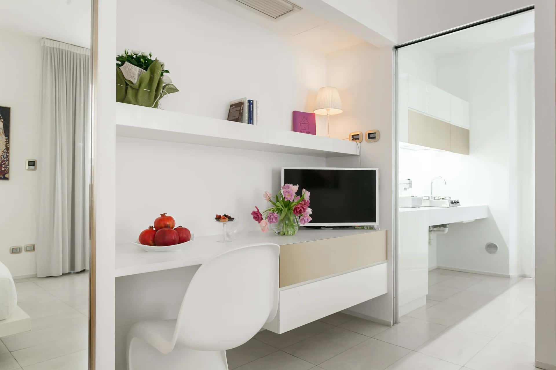 Apartment Milan, 1 bed — photo 2