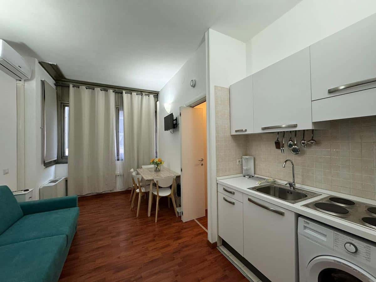Apartment Rome, 1 bed — photo 11