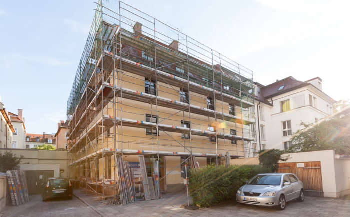 Listing photo thumbnail