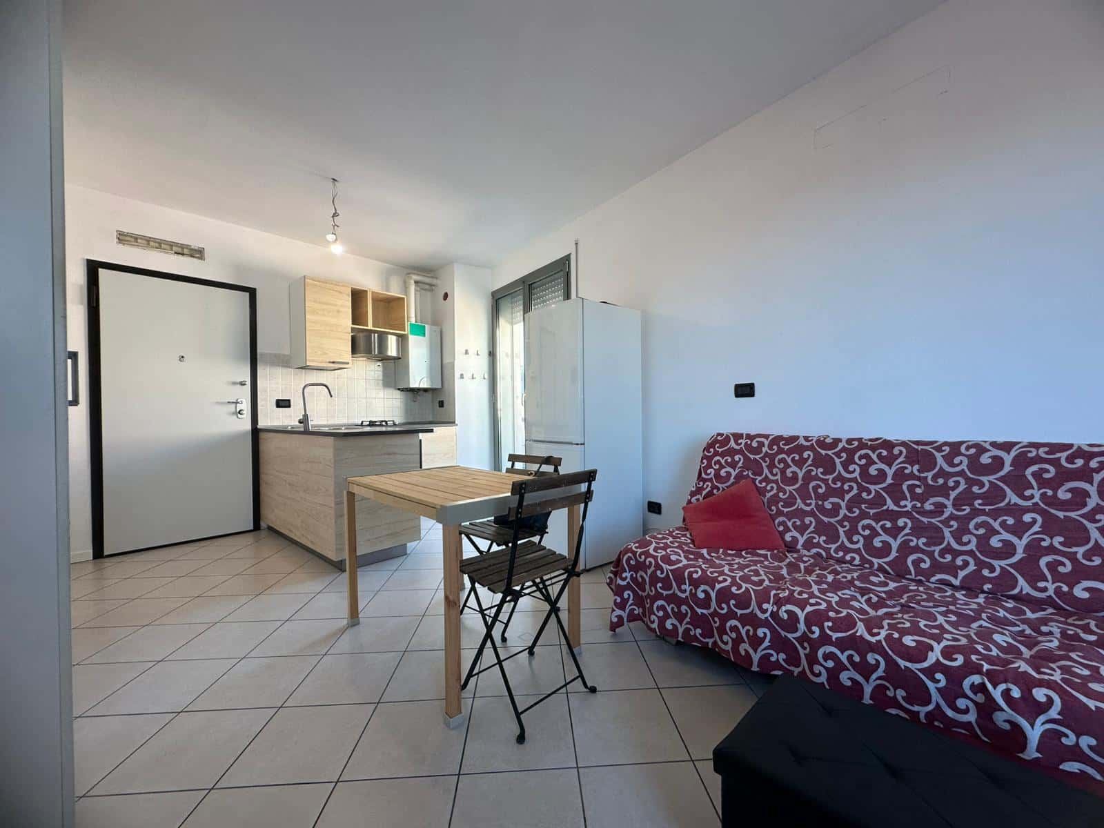 Apartment in Via dei Lamponi, Bologna for 27 m²