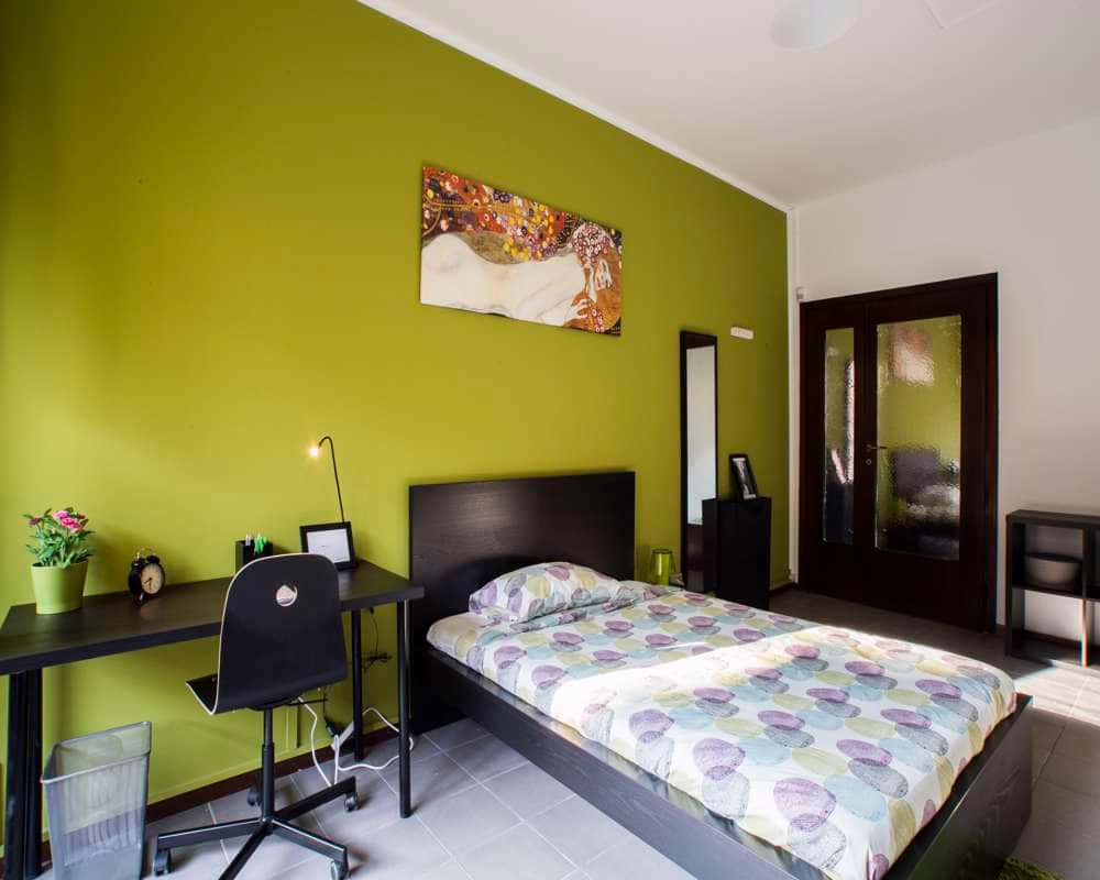 Stanza in Via Francesco Arese