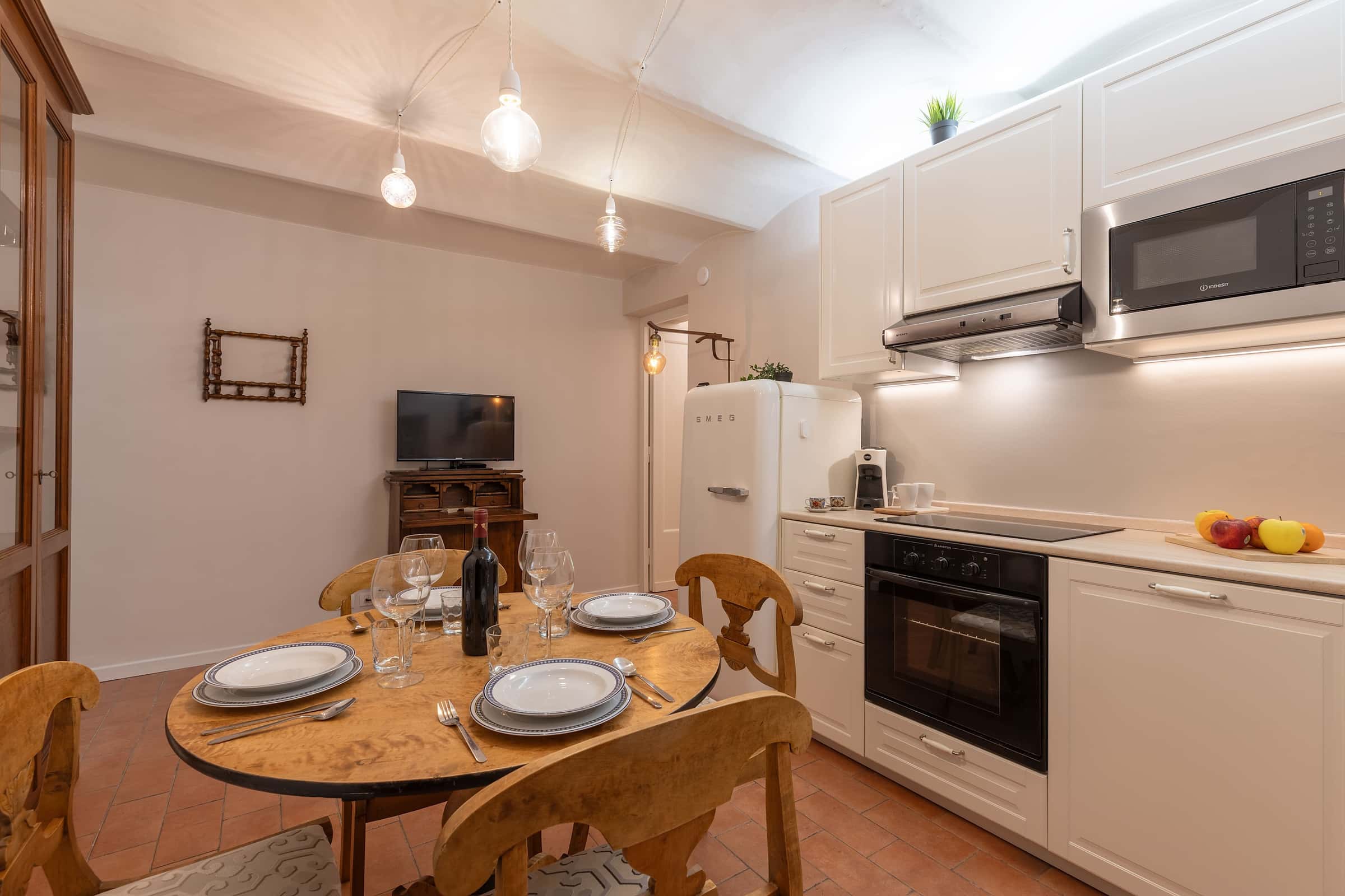 Wohnung in Via Giovan Battista Niccolini, Firenze für 50 m² mit 2 Schlafzimmer