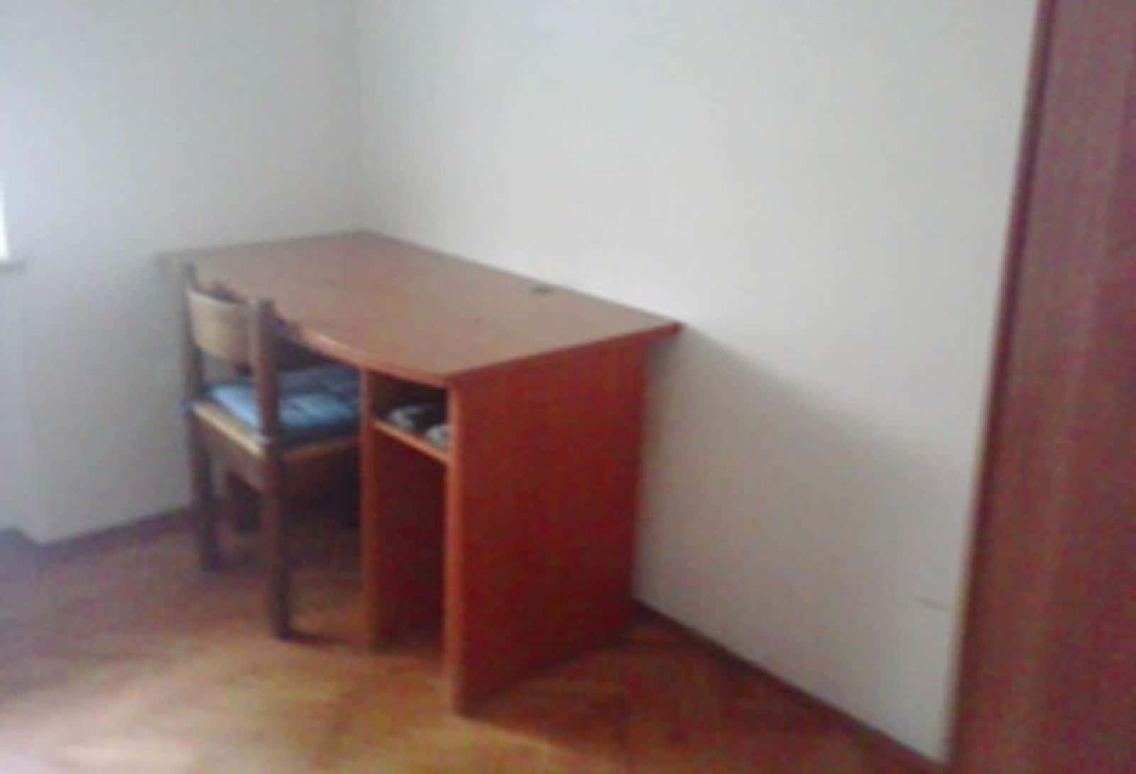 A21/S1 -  stanza con due letti uniti, nei pressi della Stazione Ferroviaria, Trento