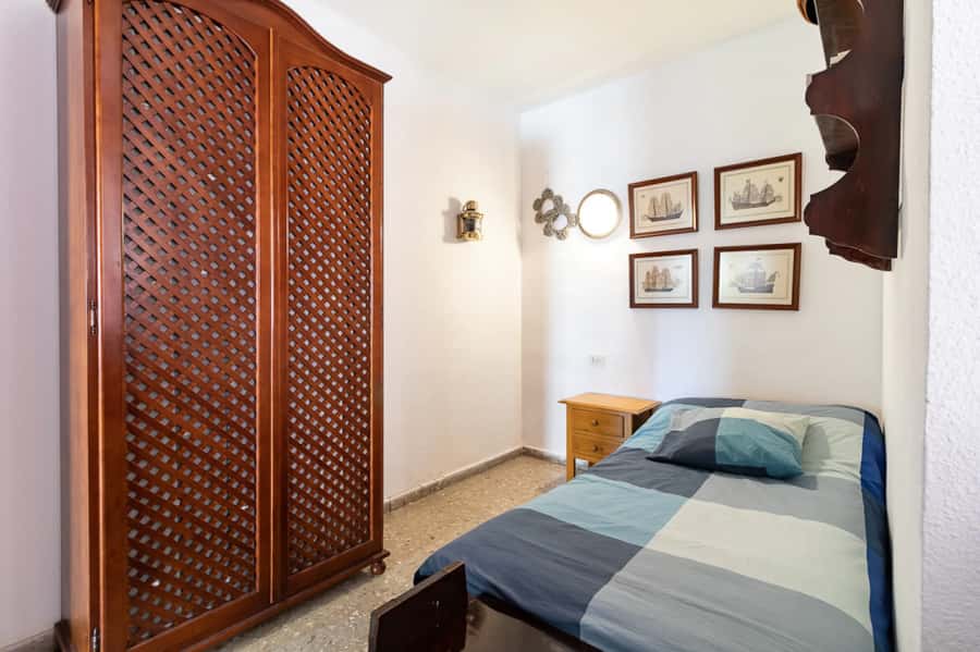Habitación en piso de 4 habitaciones en Camins Al Grau